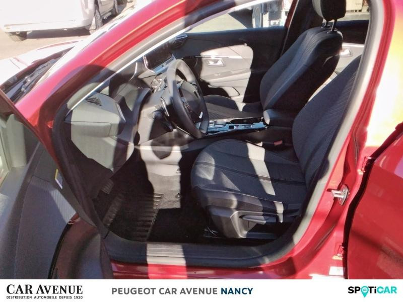 Occasion PEUGEOT 208 1.2 Hybrid 100ch Allure e-DCS6 2024 Rouge Elixir (V) 16998 € à Toul