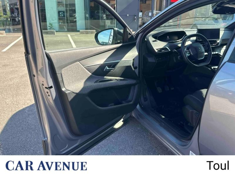 Used PEUGEOT 3008 1.2 PureTech 130ch S&S Active Pack 2024 Gris Artense (M) € 19549 in Toul