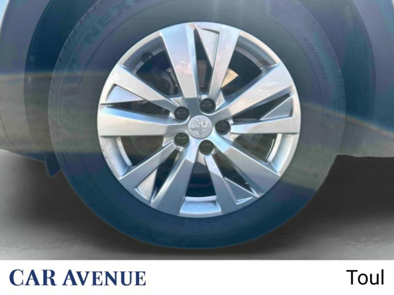 Used PEUGEOT 3008 1.2 PureTech 130ch S&S Active Pack 2024 Gris Artense (M) € 19549 in Toul