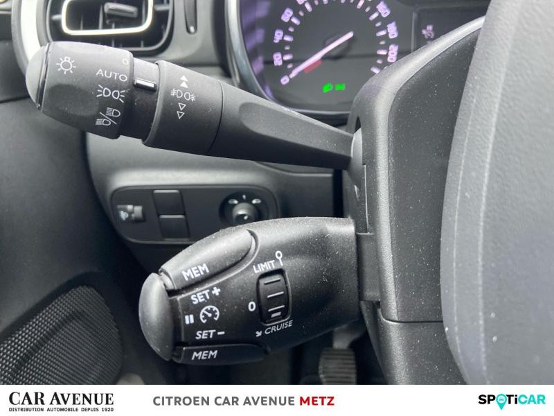 Occasion CITROEN C3 1.2 PureTech 110ch S&S Shine Pack 121-122g 2022 Blanc Banquise (O) 13790 € à Metz