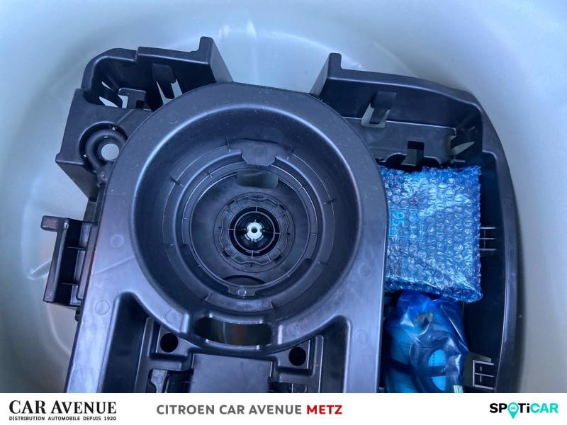 Occasion CITROEN C3 1.2 PureTech 83ch S&S C-Series 123g 2020 Blanc Banquise (O) - Noir Onyx 10989 € à Metz