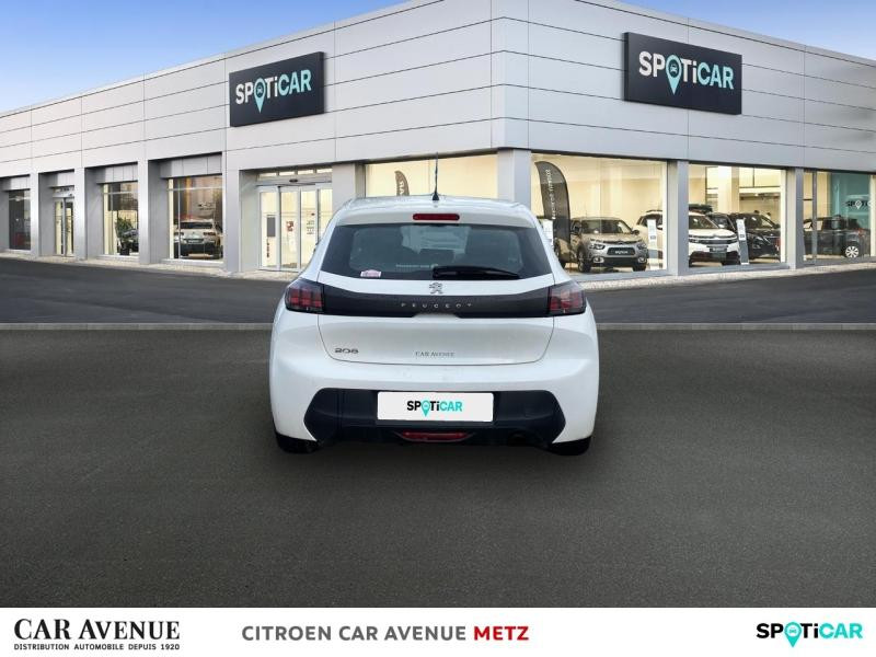 Used PEUGEOT 208 1.2 PureTech 75ch S&S Like 119g 2020 Blanc Banquise € 9490 in Metz