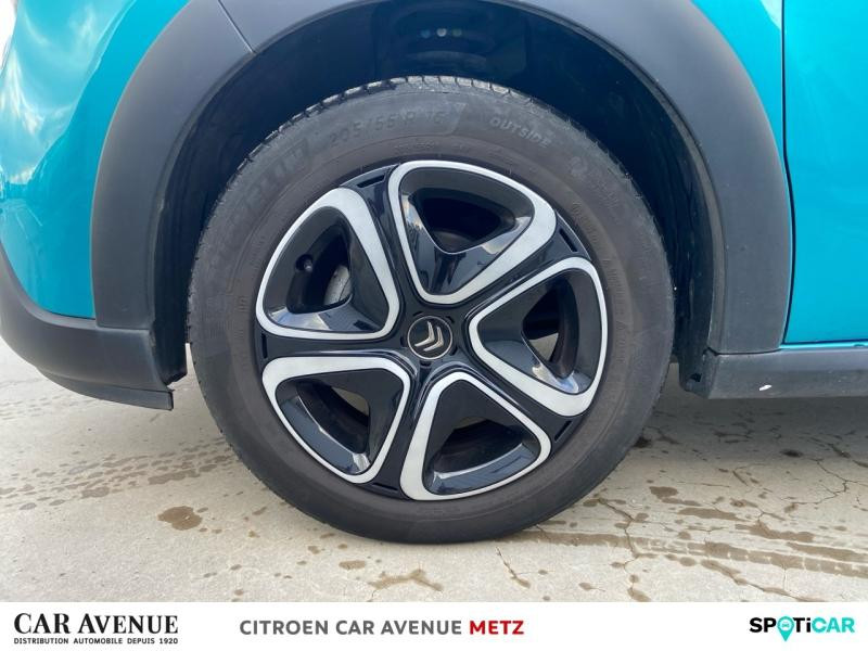 Used CITROEN C3 1.2 PureTech 83ch S&S Feel Pack 2022 Spring Blue (M) - Noir Onyx € 11980 in Metz