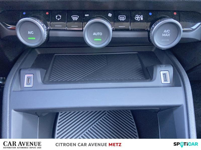 Occasion CITROEN C4 1.2 PureTech 130ch S&S PLUS 2024 Blanc Banquise (O) 19990 € à Metz