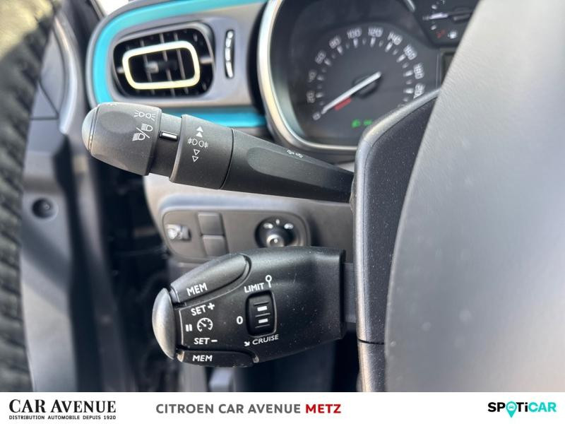 Occasion CITROEN C3 1.2 PureTech 83ch S&S Feel Pack 2022 Gris Platinium (M) - Bleu Emeraude 11890 € à Metz