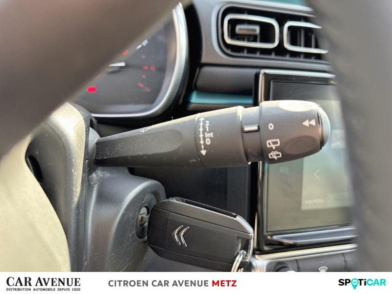 Occasion CITROEN C3 1.2 PureTech 83ch S&S Feel Pack 2022 Gris Platinium (M) - Bleu Emeraude 11890 € à Metz