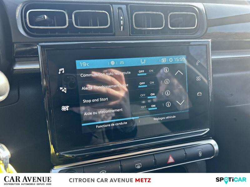 Occasion CITROEN C3 1.5 BlueHDi 100ch S&S Shine Business E6.d 2021 Blanc Banquise (O) - Rouge Aden 11890 € à Metz