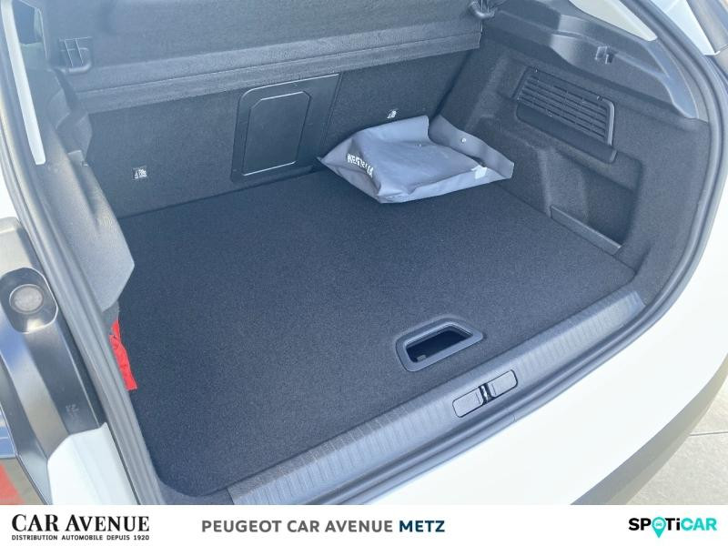 Occasion CITROEN C4 PureTech 130ch S&S Shine EAT8 2021 Rouge Elixir (N) 17990 € à Metz