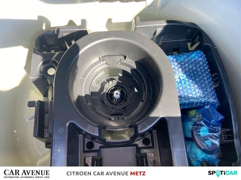 Occasion CITROEN C3 1.2 PureTech 110ch S&S Feel Pack 124g 2021 Blanc Banquise (O) 10290 € à Metz