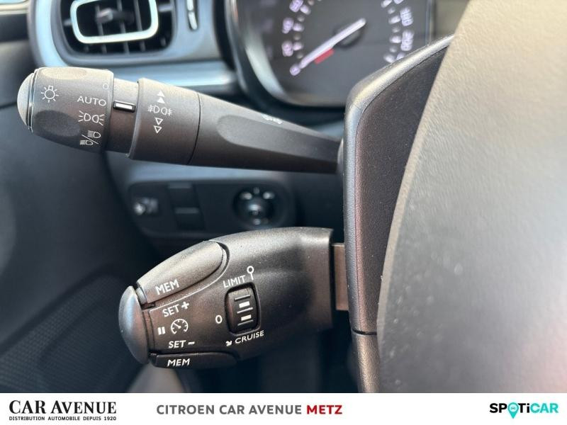 Occasion CITROEN C3 1.5 BlueHDi 100ch S&S Shine Business E6.d 2022 Blanc Banquise (O) - Rouge Aden 12790 € à Metz