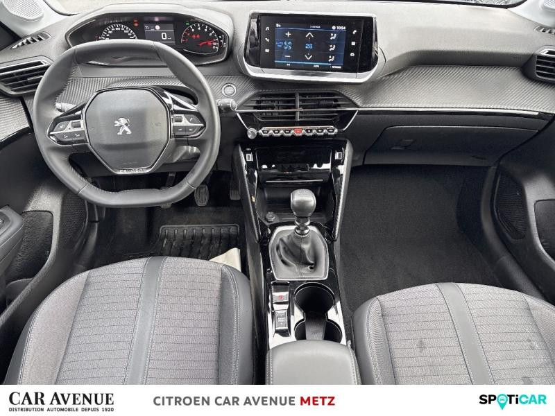 Occasion PEUGEOT 208 1.2 PureTech 100ch S&S Allure 118g 2021 Blanc Banquise (O) 13240 € à Metz