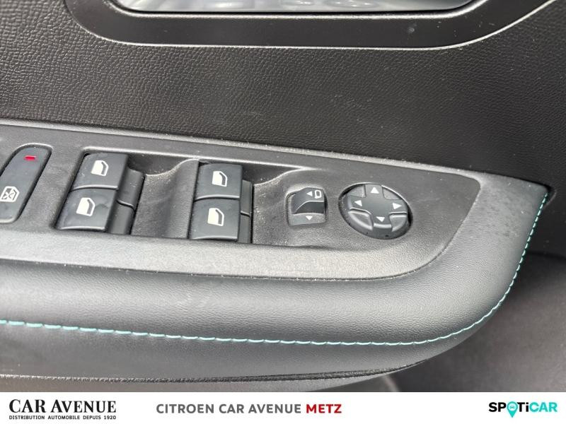 Occasion PEUGEOT 208 1.2 PureTech 100ch S&S Allure 118g 2021 Blanc Banquise (O) 13240 € à Metz