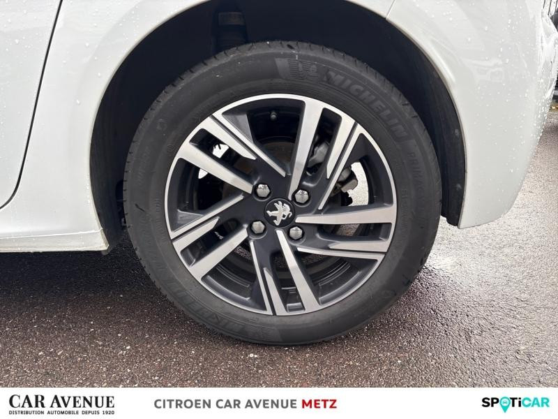 Occasion PEUGEOT 208 1.2 PureTech 100ch S&S Allure 118g 2021 Blanc Banquise (O) 13240 € à Metz
