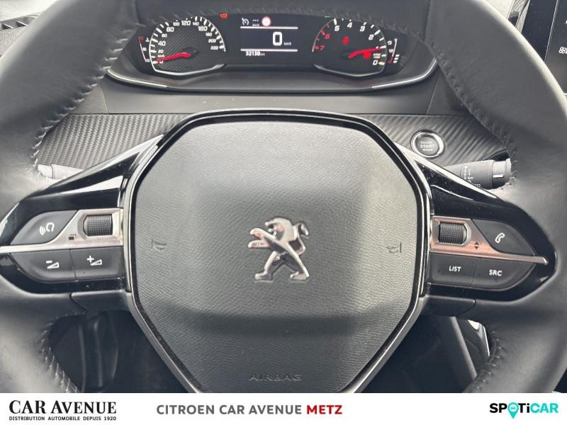 Occasion PEUGEOT 208 1.2 PureTech 100ch S&S Allure 118g 2021 Blanc Banquise (O) 13240 € à Metz