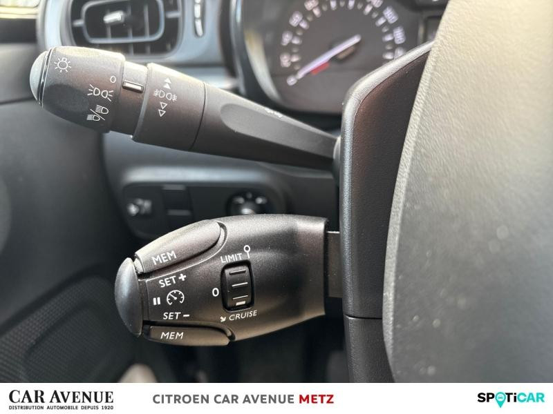 Occasion CITROEN C3 1.2 PureTech 83ch S&S Feel Pack 2021 Blanc Banquise (O) - Noir Onyx 9540 € à Metz