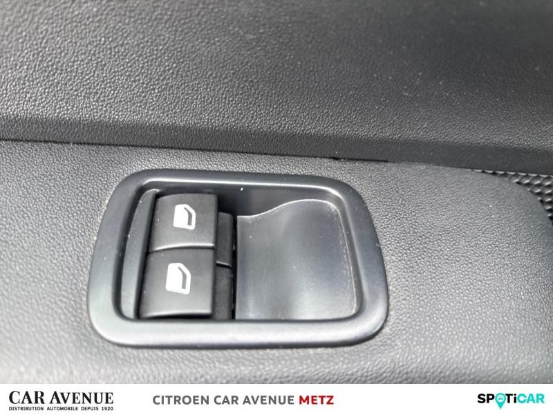 Occasion CITROEN C3 1.2 PureTech 83ch S&S Feel Pack 2021 Sable (N) - Noir Onyx 10090 € à Metz