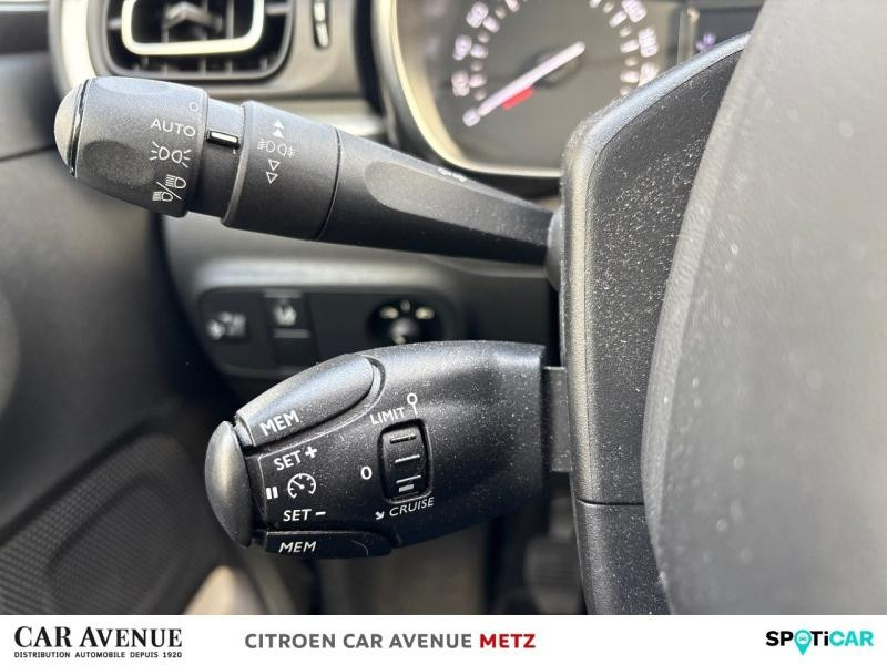 Occasion CITROEN C3 PureTech 82ch Shine 2017 Beige 8850 € à Metz