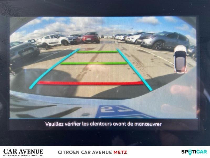 Occasion CITROEN C3 1.5 BlueHDi 100ch S&S Shine Business E6.d 2021 Blanc Banquise (O) - Rouge Aden 12350 € à Metz