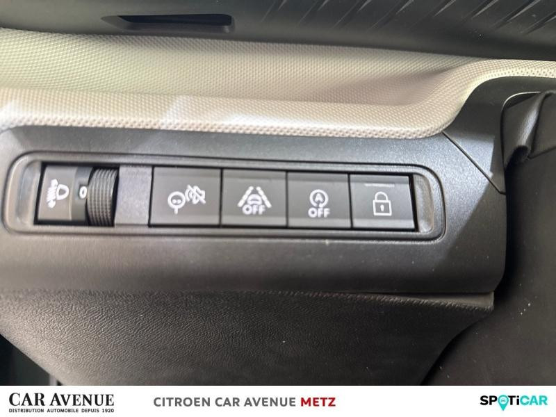 Occasion CITROEN C3 Aircross 1.2 Turbo 100ch YOU 2025 Vert Montana (M) + Blanc Opale 20600 € à Metz