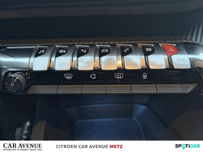 Occasion PEUGEOT 3008 1.2 PureTech 130ch Active S&S EAT8  6cv 2020 Bleu Magnetic (M) 16740 € à Metz