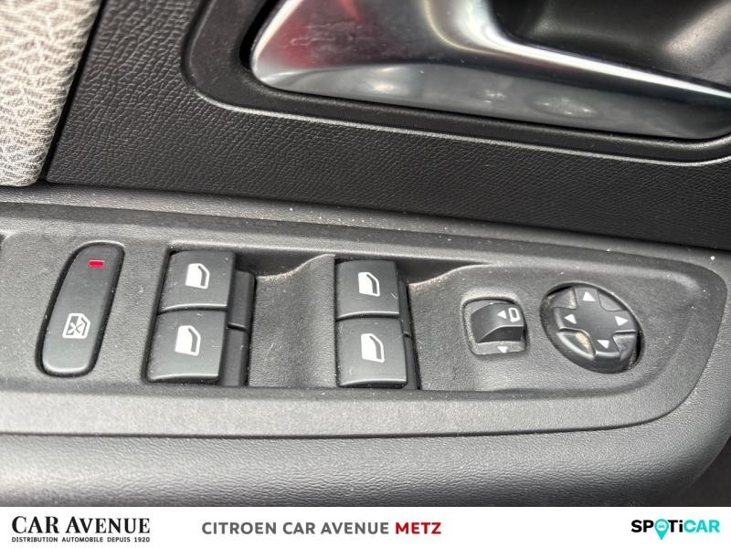 Occasion CITROEN C4 PureTech 130ch S&S Shine EAT8 2022 Rouge Elixir (N) 17890 € à Metz