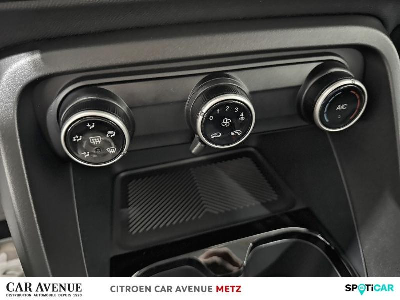 Occasion CITROEN C3 1.2 Hybride 100ch PLUS 2025 Blanc Banquise (O) - Noir Perla Nera 21570 € à Metz