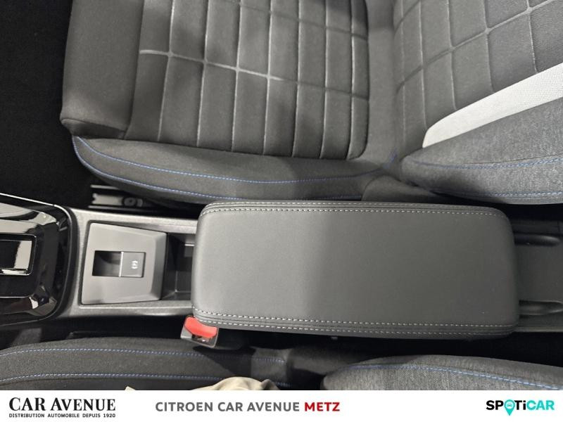 Occasion CITROEN C3 1.2 Hybride 100ch PLUS 2025 Blanc Banquise (O) - Noir Perla Nera 21570 € à Metz