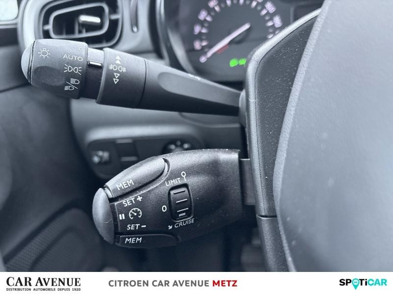 Occasion CITROEN C3 1.2 PureTech 83ch S&S PLUS 2024 Blanc Banquise (O) 12490 € à Metz