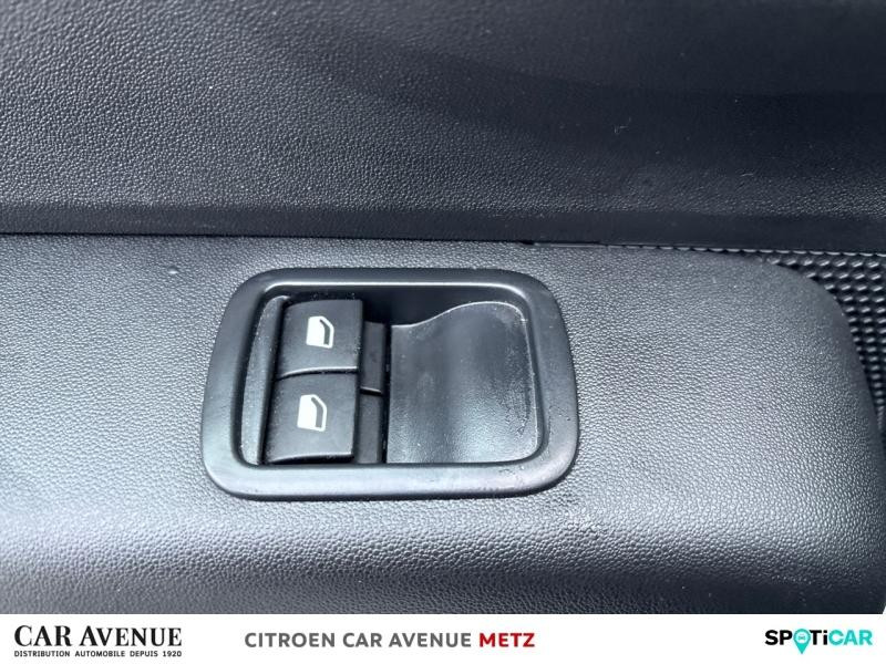 Occasion CITROEN C3 1.2 PureTech 83ch S&S PLUS 2024 Blanc Banquise (O) 12490 € à Metz