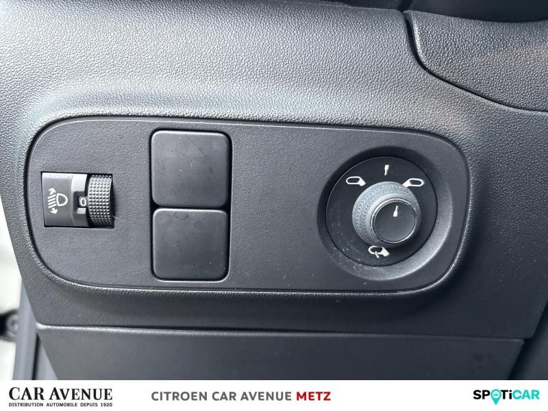 Occasion CITROEN C3 1.2 PureTech 110ch S&S Saint James 121g 2021 Sable (N) - Blanc Opale 11690 € à Metz