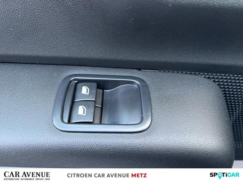 Used CITROEN C3 1.2 PureTech 83ch S&S Feel Pack 2022 Blanc Banquise (O) € 11140 in Metz