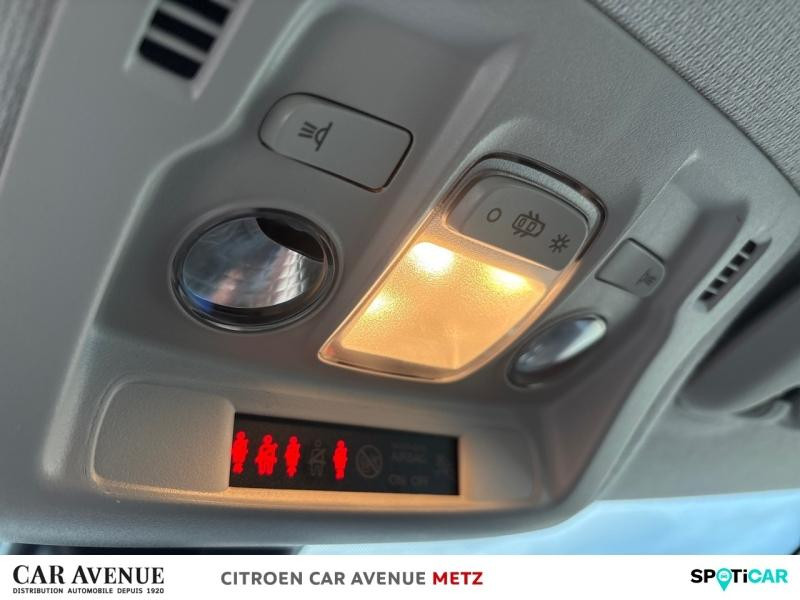 Occasion CITROEN C3 1.2 PureTech 83ch S&S Shine 2021 Blanc Banquise (O) 10390 € à Metz