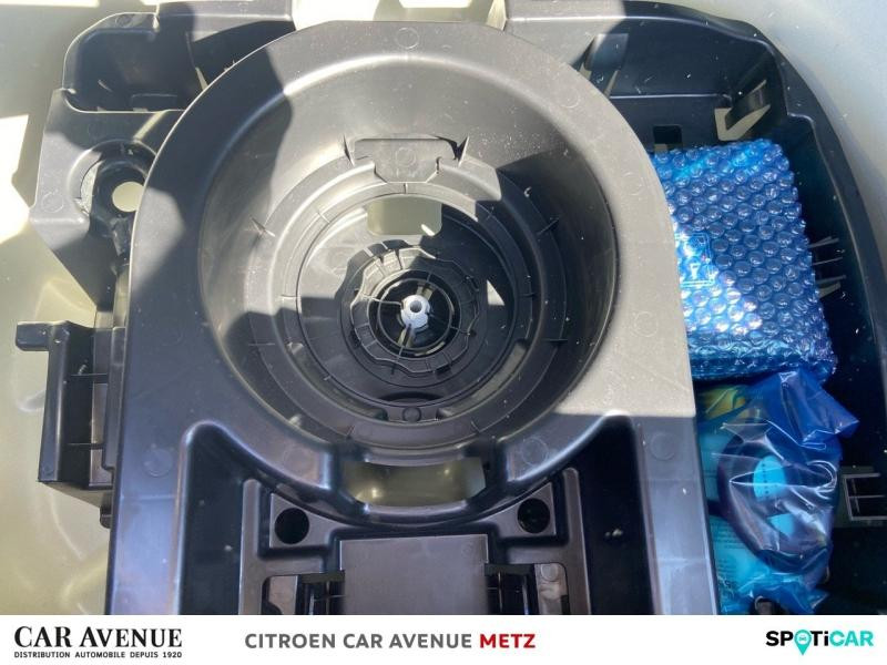 Occasion CITROEN C3 1.2 PureTech 110ch S&S Feel Pack 124g 2021 Blanc Banquise (O) 10040 € à Metz