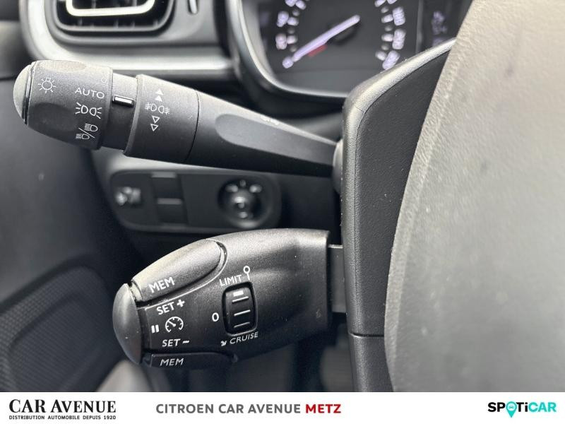 Occasion CITROEN C3 1.2 PureTech 83ch S&S Shine 2021 Blanc Banquise (O) 10390 € à Metz