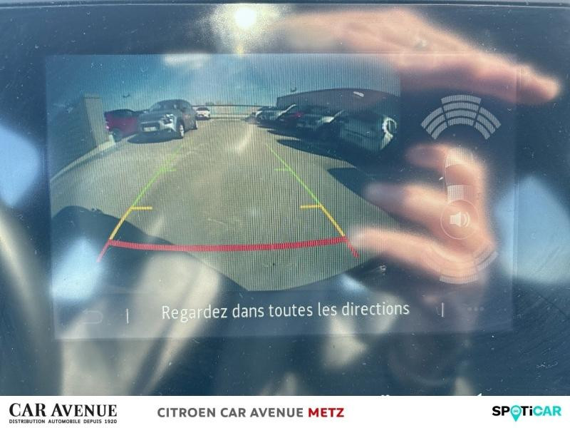 Used RENAULT Clio 1.0 TCe 90ch Intens -21N 2021 Rouge Flamme € 14390 in Metz