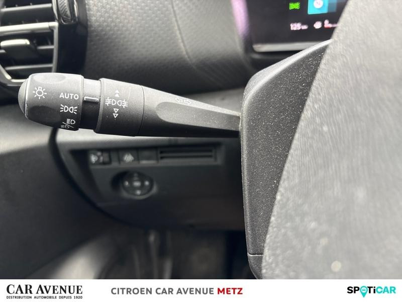 Used CITROEN C4 PureTech 130ch S&S Shine EAT8 2022 Rouge Elixir (N) € 17890 in Metz