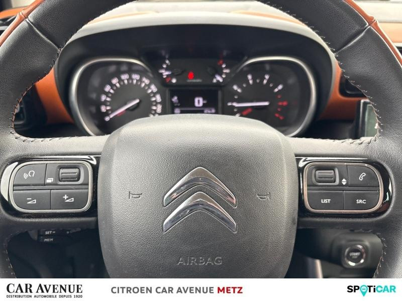 Occasion CITROEN C3 Aircross PureTech 130ch S&S Shine 2017 Natural White (O) 10190 € à Metz