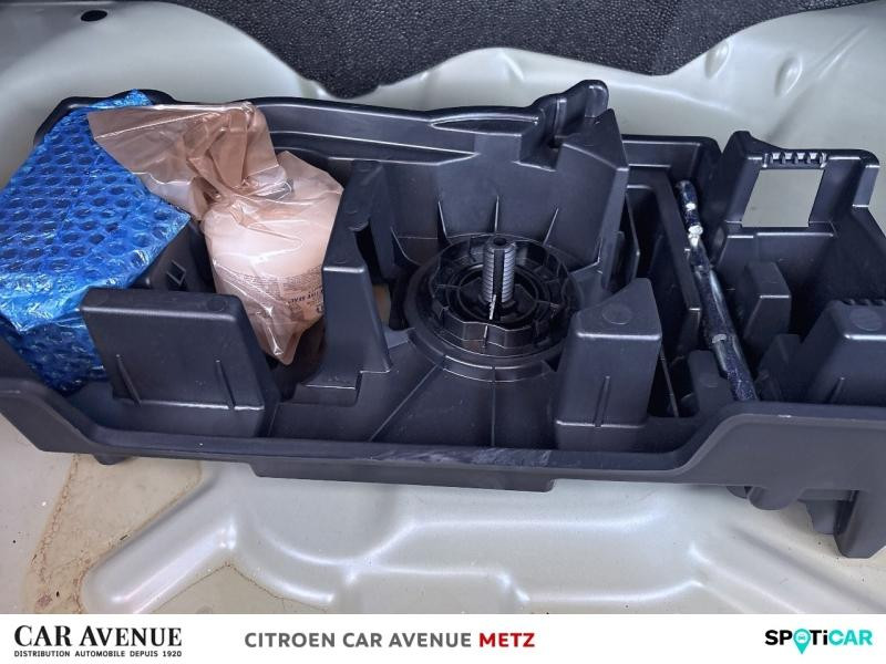 Used CITROEN C4 1.2 Hybride 145ch S&S MAX Automatique 2025 Gris Mercury (M) € 24190 in Metz