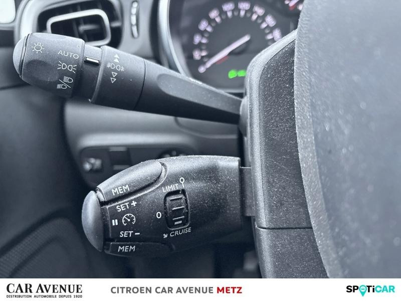 Occasion CITROEN C3 1.2 PureTech 110ch S&S Saint James 121g 2021 Sable (N) - Blanc Opale 10990 € à Metz