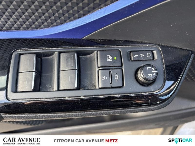 Occasion TOYOTA C-HR 122h Graphic 2WD E-CVT MY20 2020 Gris 19890 € à Metz