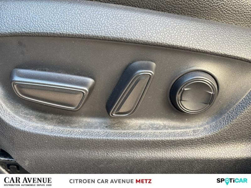 Occasion TOYOTA C-HR 122h Graphic 2WD E-CVT MY20 2020 Gris 19890 € à Metz