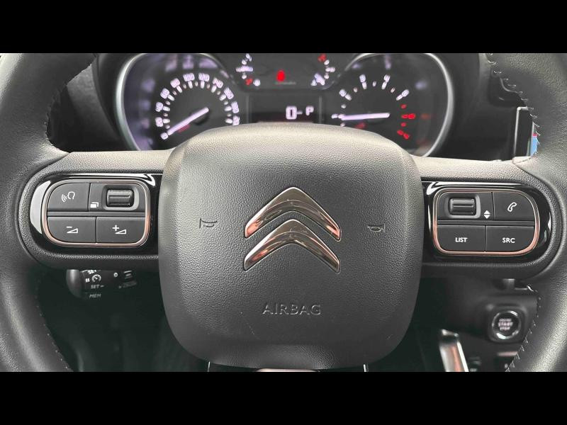 Used CITROEN C3 Aircross PureTech 130ch S&S Shine Pack EAT6 2023 Kaki Grey (O) - Blanc Opale € 18790 in Metz