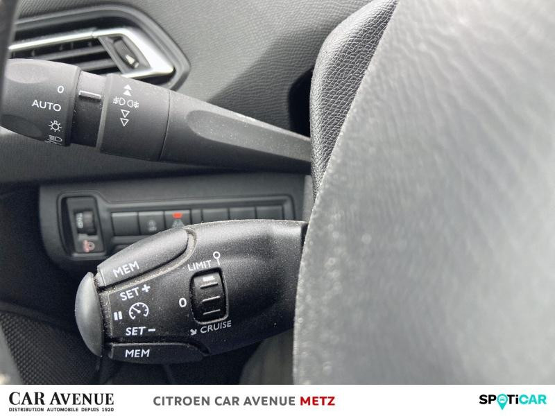 Used PEUGEOT 308 1.2 PureTech 130ch E6.3 S&S Allure 2019 Bleu Magnetic € 10390 in Metz