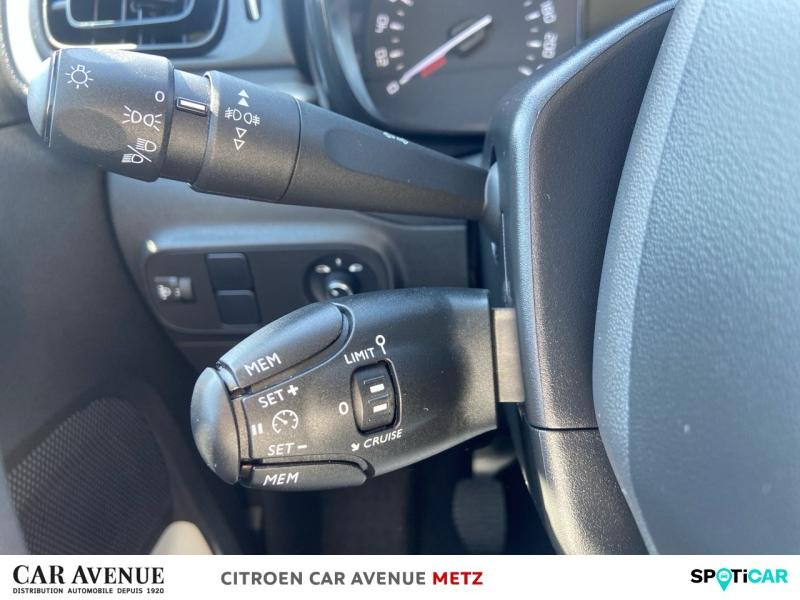 Occasion CITROEN C3 1.2 PureTech 110ch S&S Feel Pack 124g 2021 Blanc Banquise (O) 9990 € à Metz