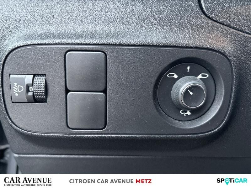 Occasion CITROEN C3 1.2 PureTech 110ch S&S C-Series 120-121g 2023 Noir 11590 € à Metz