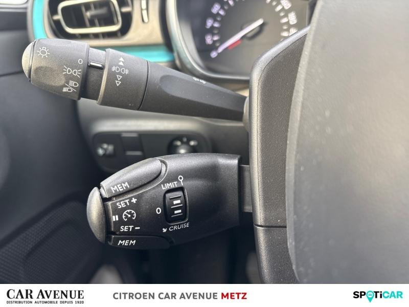 Used CITROEN C3 1.2 PureTech 83ch S&S Feel Pack 2020 Blanc Banquise (O) - Bleu Emeraude € 9890 in Metz