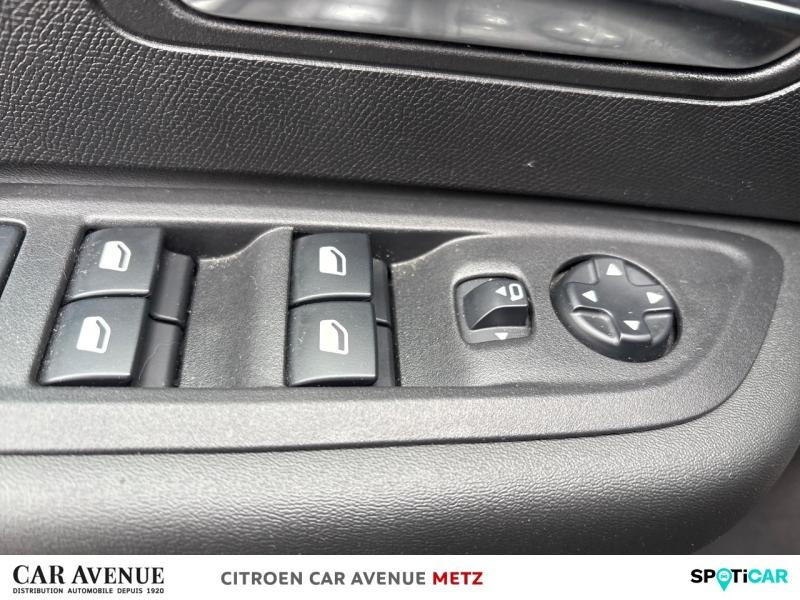 Used CITROEN C4 Moteur électrique 136ch (100 kW) Shine Pack Automatique 2021 Noir Perla Nera (N) € 16090 in Metz