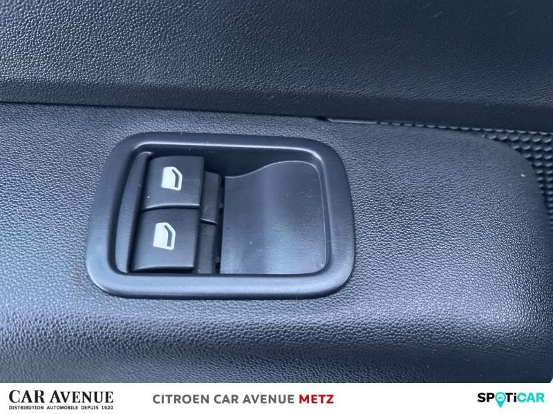 Occasion CITROEN C3 1.2 PureTech 83ch S&S Feel Pack 2021 Blanc Banquise (O) 10740 € à Metz