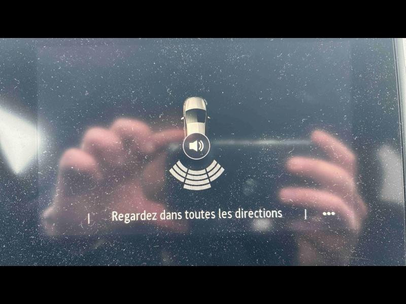 Used RENAULT Clio 1.0 TCe 100ch Zen 2020 Blanc € 13940 in Metz