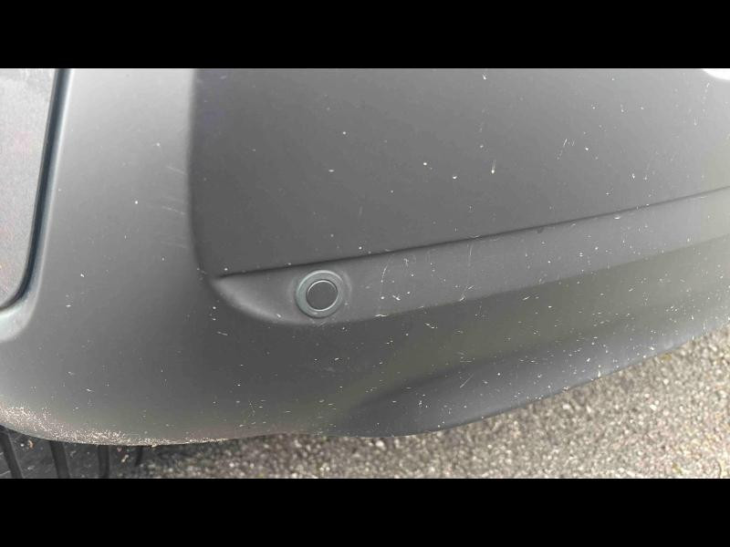 Occasion CITROEN C3 1.2 PureTech 110ch S&S Feel Pack 120-121g 2022 Gris Platinium (M) - Blanc Opale 11590 € à Metz